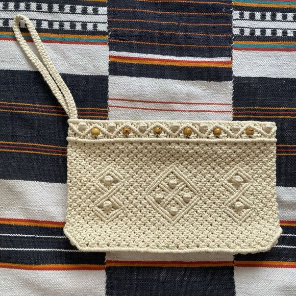 Vintage 1970’s Crochet Macrame Clutch Wristlet Handbag. Flex Frame. Never Used.